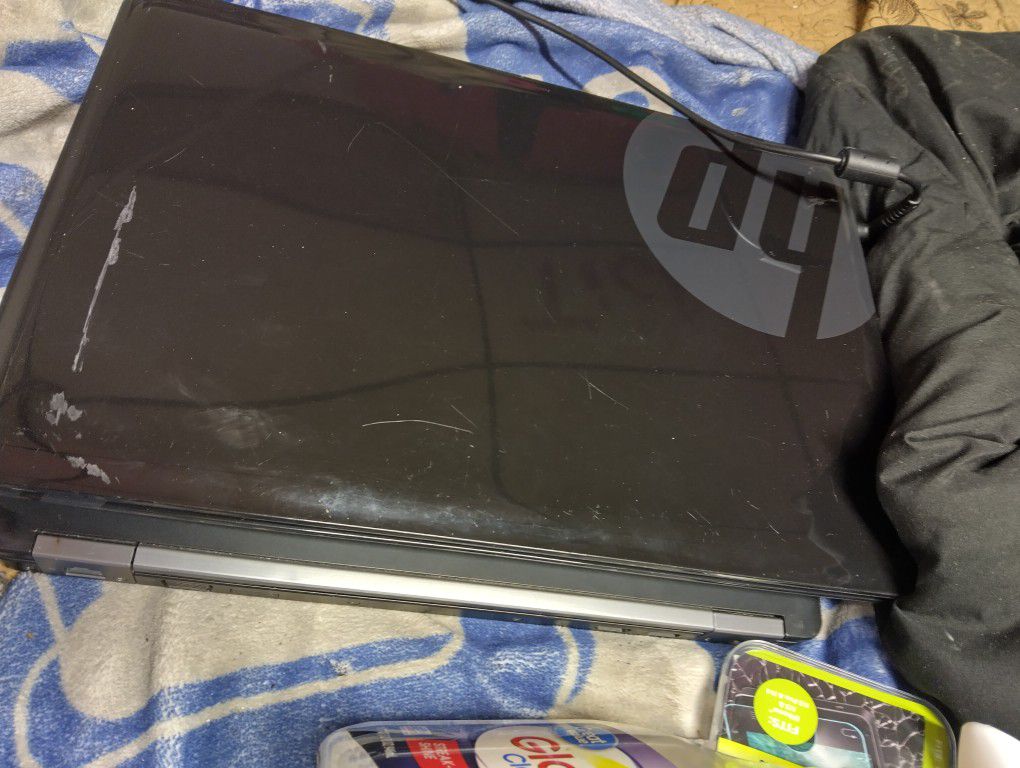 HP Laptop With Charger Unlocked 