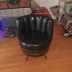 Barrel Chair