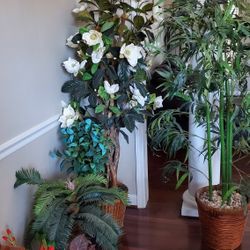 5 Beautiful Plastic Plants And Flower Decorations