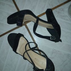 Size 8.5 Womens Heels