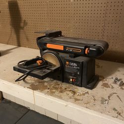 WEN 4-in x 36-in Belt 4.3 -Amp Benchtop Sander