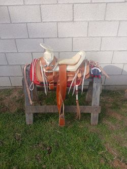 Montura