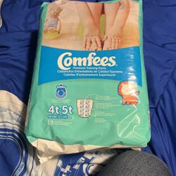 Diapers Size 4t-5t 19 Count/ Pañales Size 4-5t 