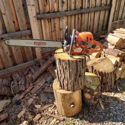 Husqvarna chainsaw 562 xp