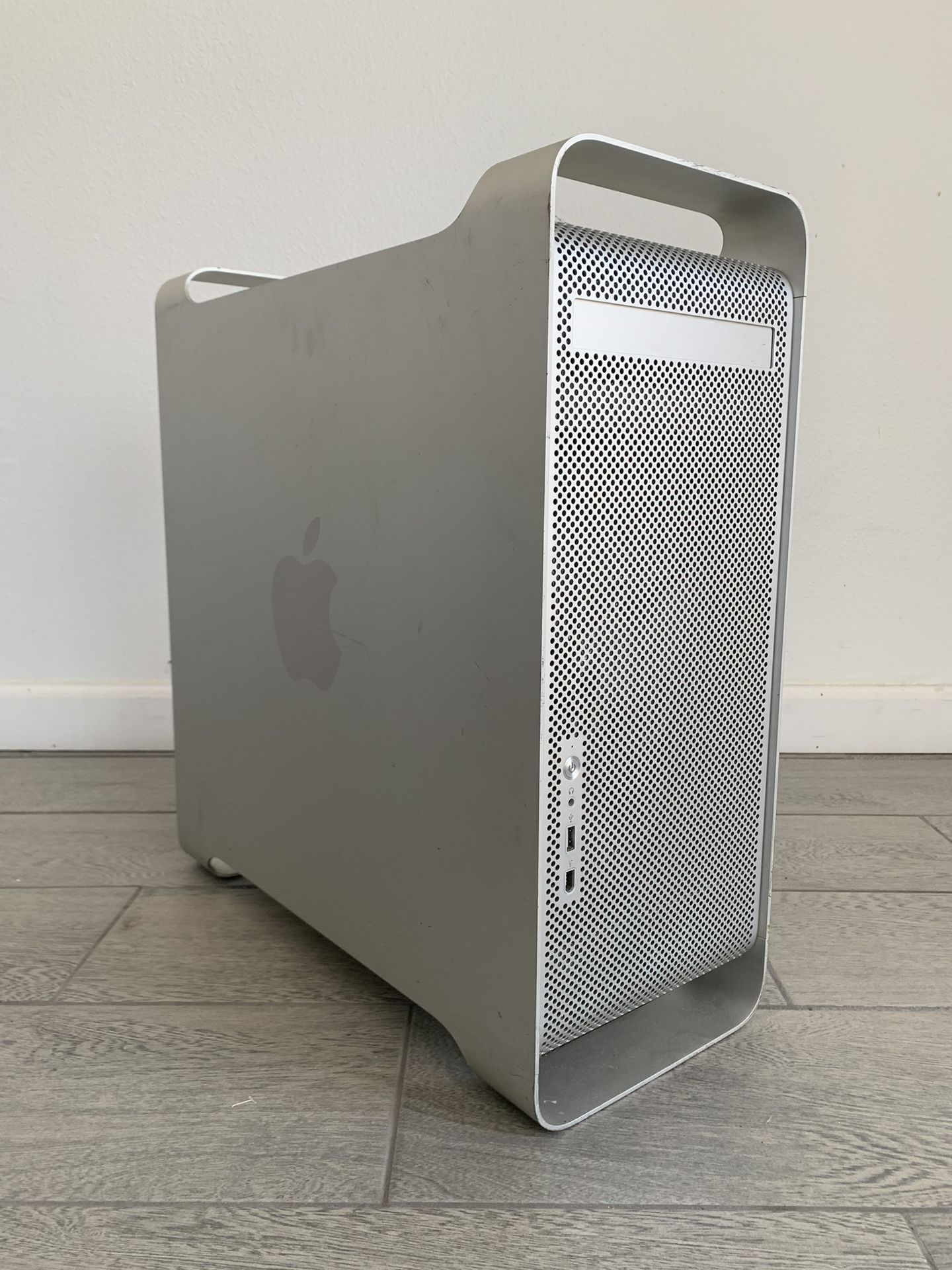 Empty Apple Mac PC Tower Case