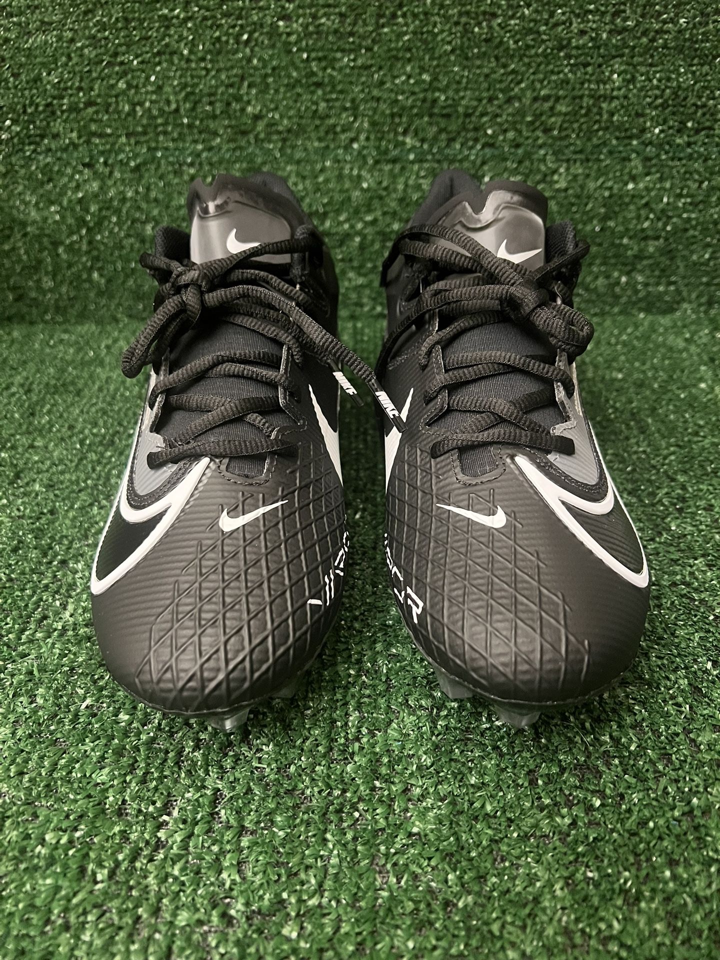 Nike Vapor Edge Elite 360 Premium Football Cleats for Sale in Mcallen, TX -  OfferUp