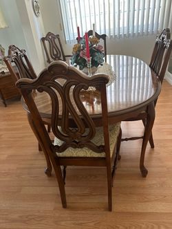 Dining room set