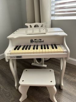Schoenhut Fancy Baby Grand Piano - 