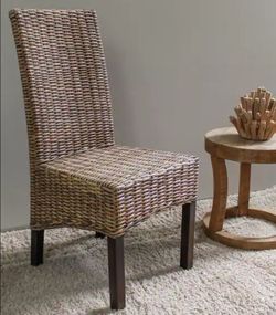 Dining Room Chairs (5)