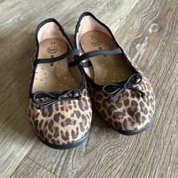 Little girl’s leopard print ballet flats size 11
