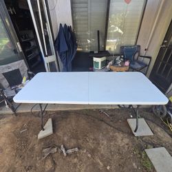 6 Foot Long Lifetime Table 