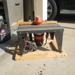 Chraftsman Router Table