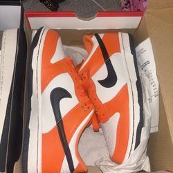 Halloween Nike Dunks 5Y 
