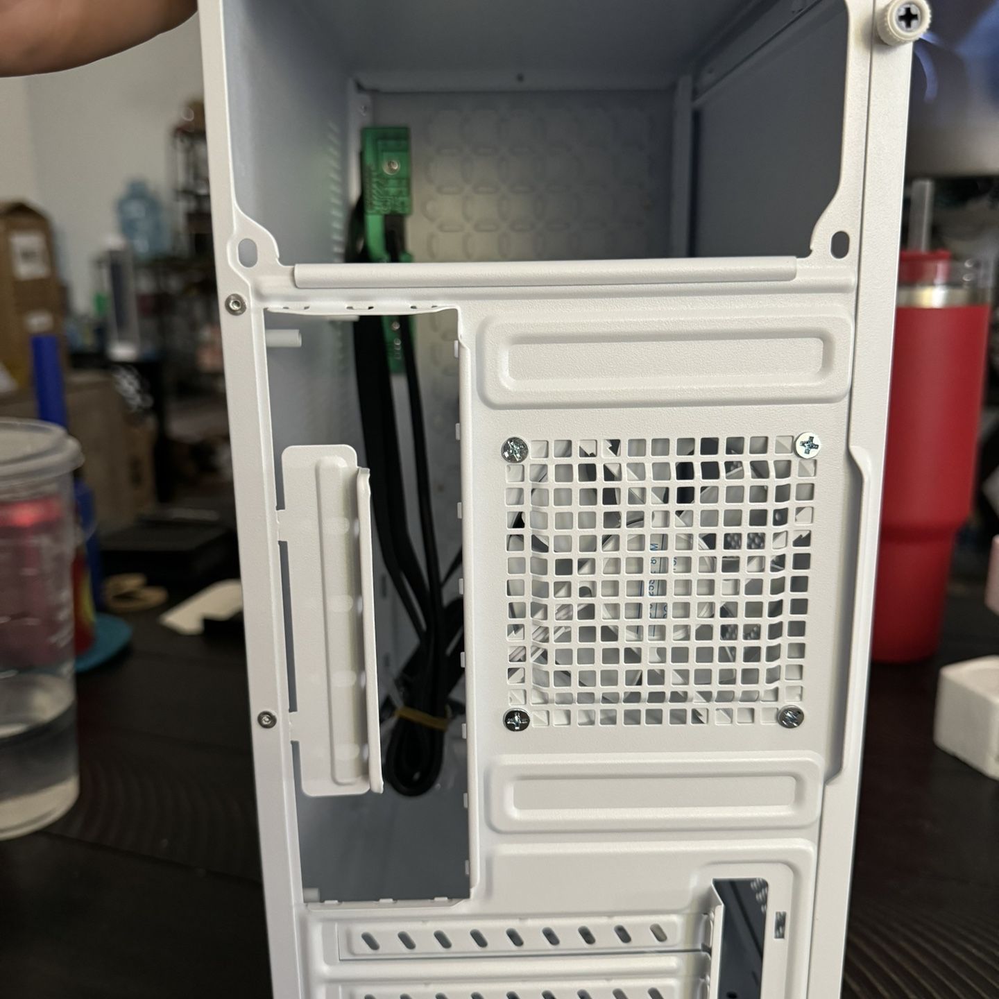 War Rparrow Pc Case WAR RPARROW Computer Case - White - H6 USB 3.0 for Sale in Glendale, AZ ...