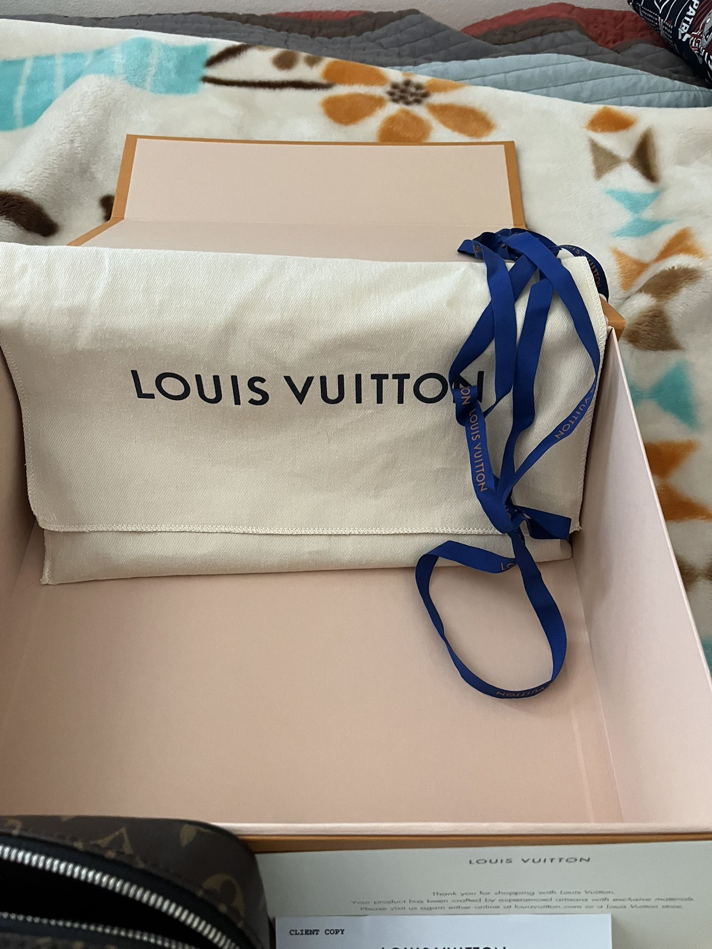Сумка louis vuitton kasai clutch infini s037 - RvceShops's Closet - Louis  Vuitton Black Monogram Multicolore Courtney MM Bag w/o Strap