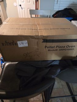 Brand new pizza oven
