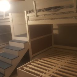 Queen Over Full Dual Bunk Beds