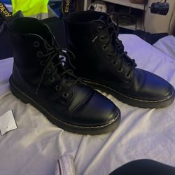 Dr  Martens 