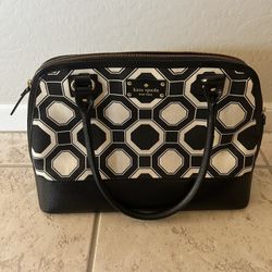 Kate Spade Wellesley Rachelle Octagonal Black Cream Satchel Purse
