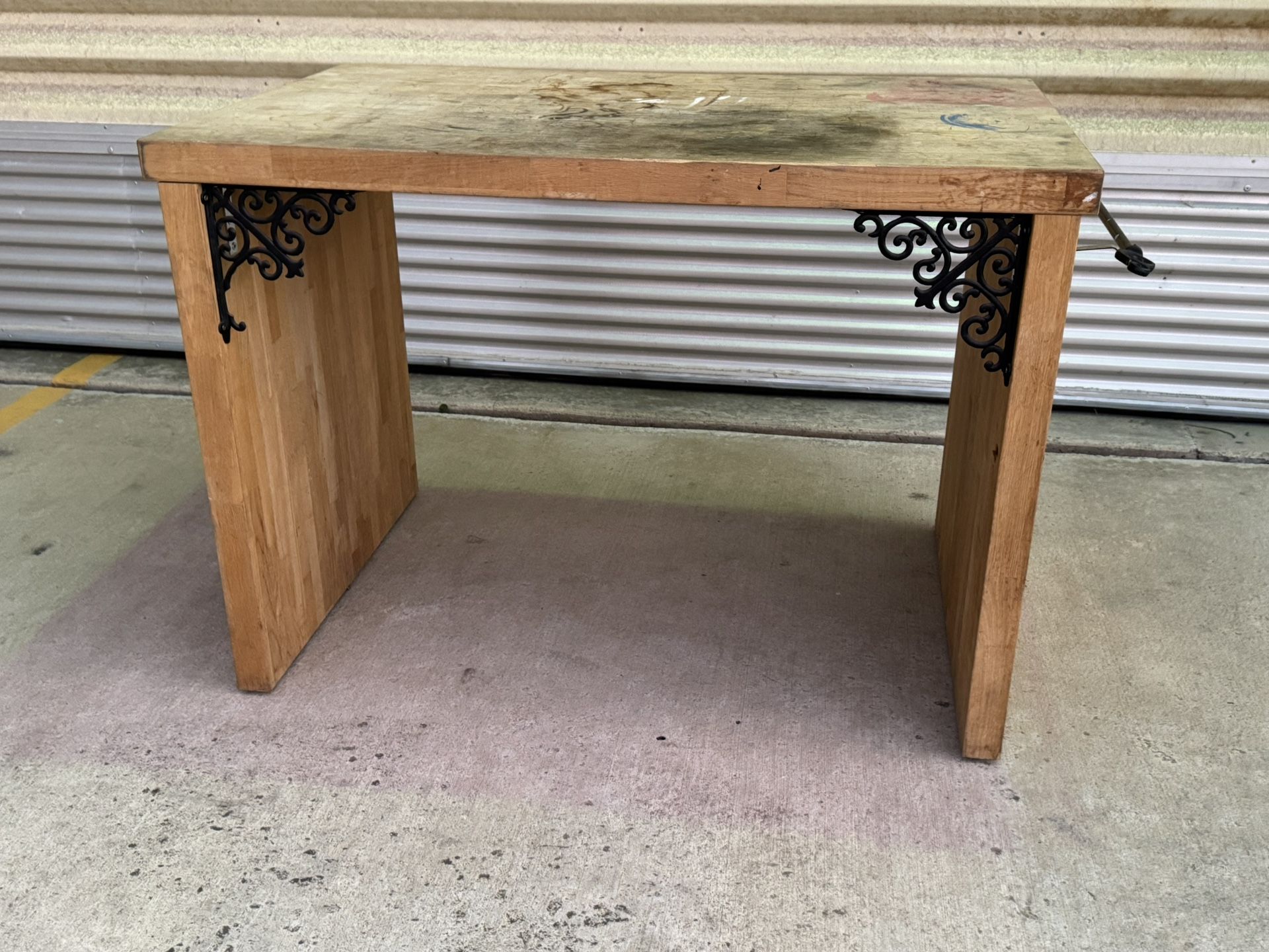 Kitchen Island / Workbench / Crafting table