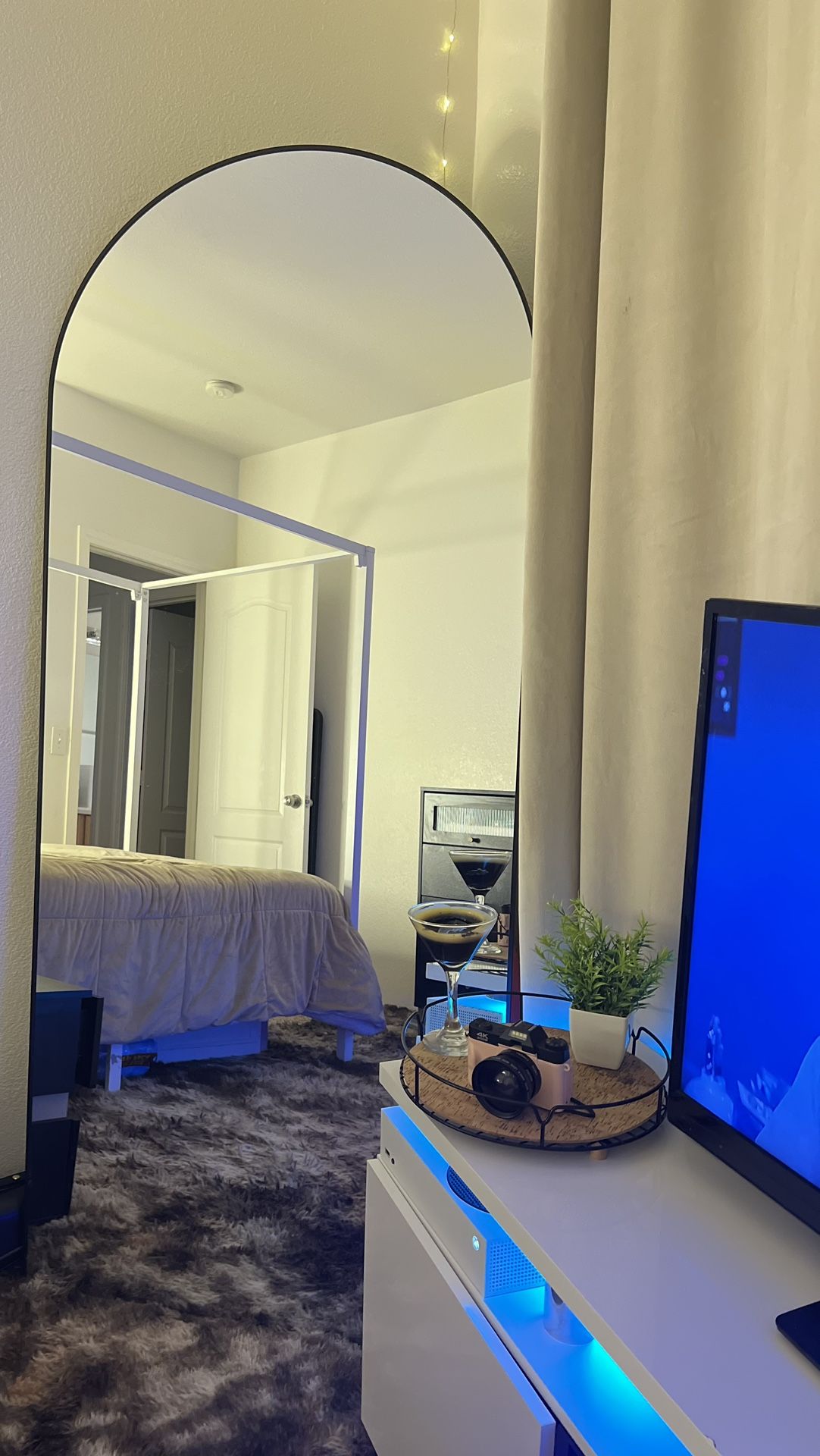 Black Arched mirror 30x71