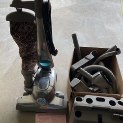 KIRBY Vacuum  Carpet Cleaner W/accessories