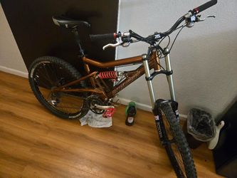 2004 Santa Cruz bullit