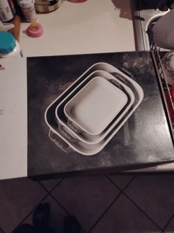 Set of gratin dishes