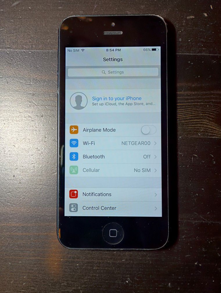 iPhone 5 At&t Locked 16gb in Montclair or Garden Grove 