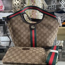 Set De Bolsa Y Muñequera $85,00