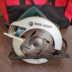 Black & Decker 7-1/4" Corded Electric Circular Saw
