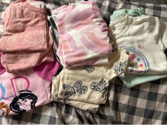 Girls pajamas