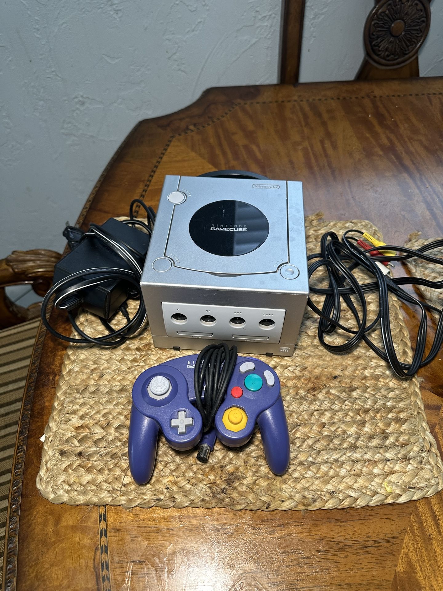 Nintendo GameCube Console + OEM Controller & All Cables – Tested & Working