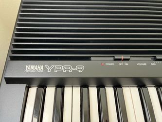 Yamaha YPR-9 Portable Digital Piano Bundle - Great Condition + Stand & MIDI