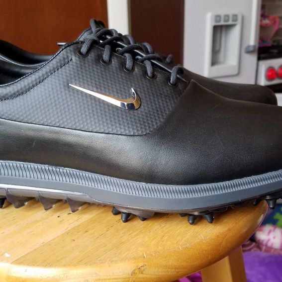 NIKE INFINITY REACT GOLF FIRM