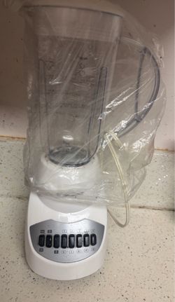 White 10-Speed Blender - Like New