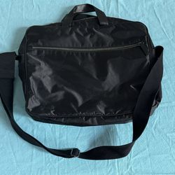 Black Bag Just $3 xox