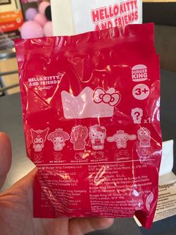 GOLD HELLO KITTY (BURGER KING)