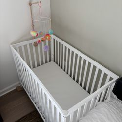 Dream On Me Crib and mattress for Sale