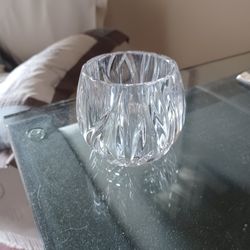 TIFFANY CRYSTAL GLASS CANDLE HOLDER