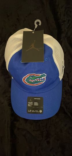 Ball cap / Gator