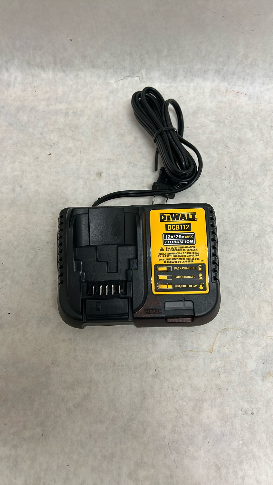 DeWalt charger DCB112