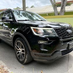 Ford Explorer 3rd Row Seats! $1000 Down 