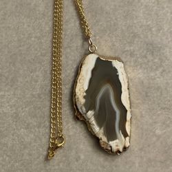 Gorgeous, Sliced, Gray And Off-White I Get Pendant With Matching Gold Plated Chain Necklace