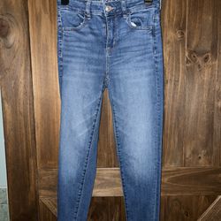 Women/Junior’s Jeans. Sizes 4-6. American Eagle And Hollister. Like News Lot Or Individual Sale
