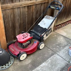Toro Self Propelled Lawnmower 
