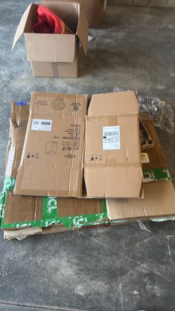 Free moving boxes
