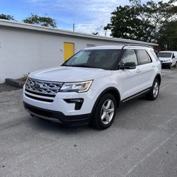 2019 Ford Explorer