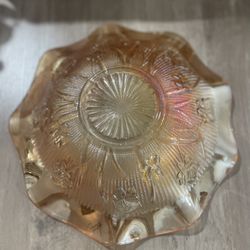Vintage Jeannette Glass Iris & Herringbone Marigold Glass Bowl
