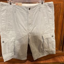 Levis Cargo Shorts..